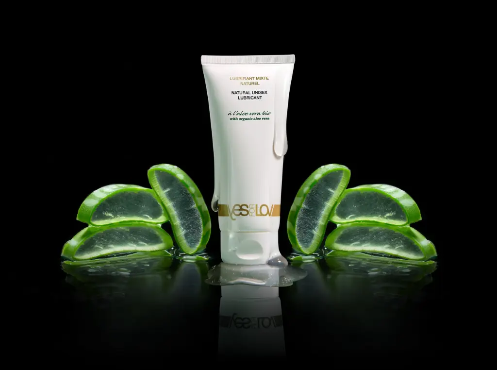 Moodpictures_photos_ambiance_lubrifiant_bio_organic_lubricant(10)_yesforlov_Srvb.webp