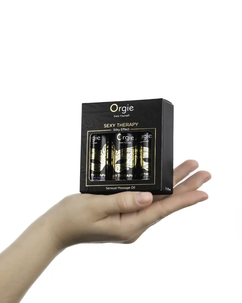 Sexy Therapy Mini Size_HandShot.webp